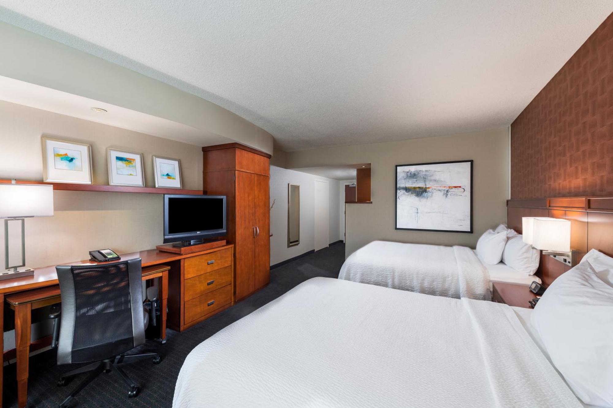 Courtyard By Marriott Atlanta Buford Mall Of Georgia Esterno foto