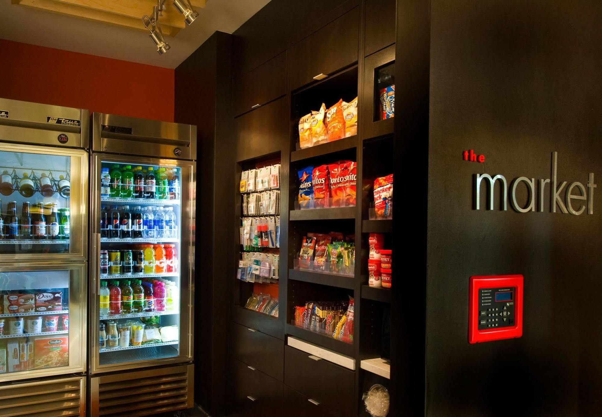 Courtyard By Marriott Atlanta Buford Mall Of Georgia Servizi foto